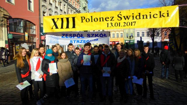 Maturzyści Polonez Świdnica